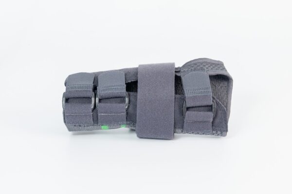 elastyczny-stabilizator-nadgarstka-manimax-rozm (3) elastyczny-stabilizator-nadgarstka-manimax-rozm (3)