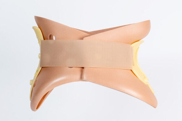kolnierz-sztywny-z-otworem-tracheostomijnym-philad (6) kolnierz-sztywny-z-otworem-tracheostomijnym-philad (6)